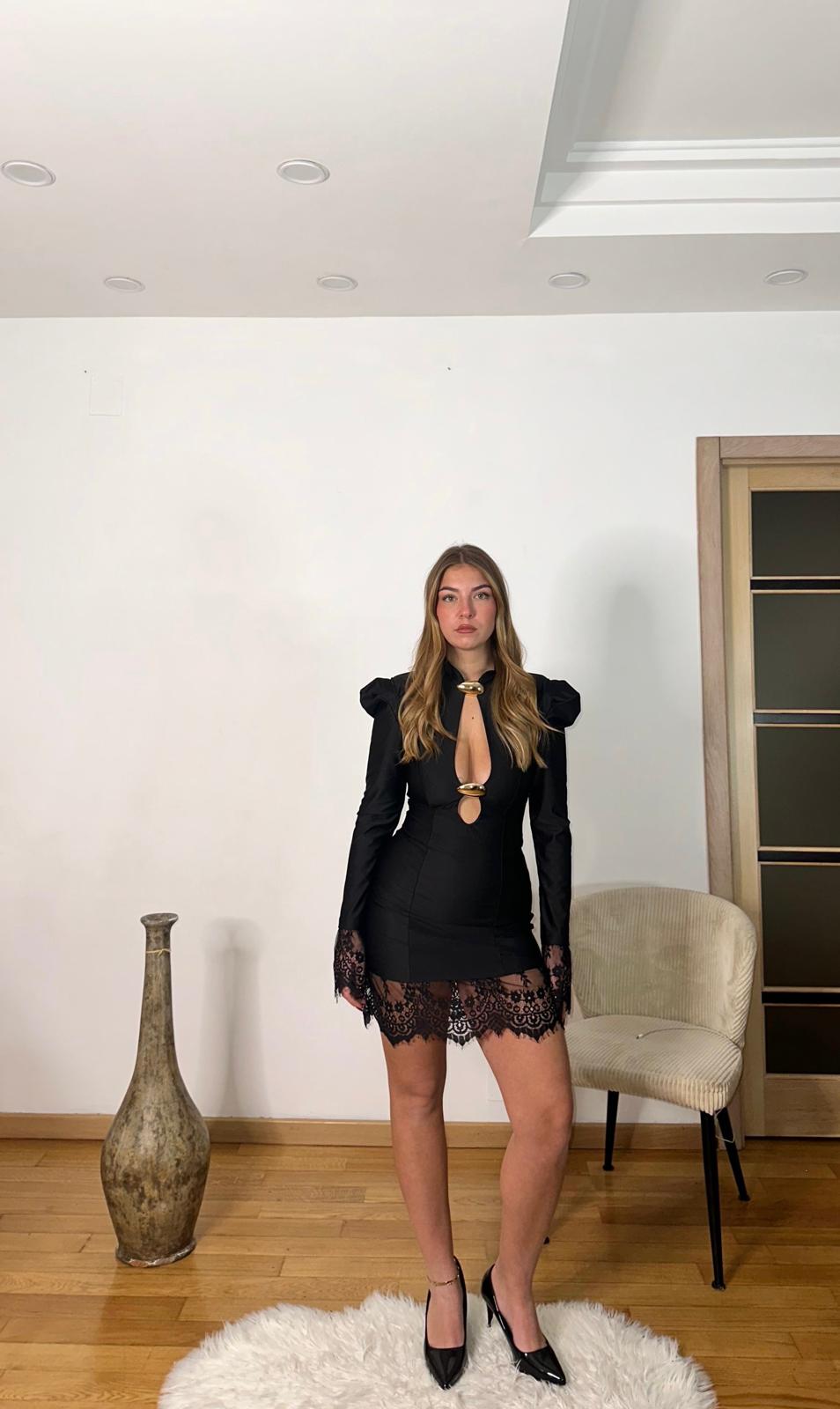 Abito Nero con spallina